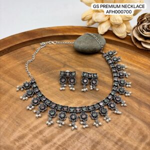 H51 Premium Nacklace set 700